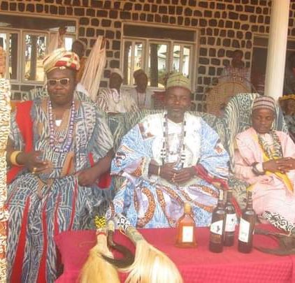 Lieux sacrés et sites coutumiers